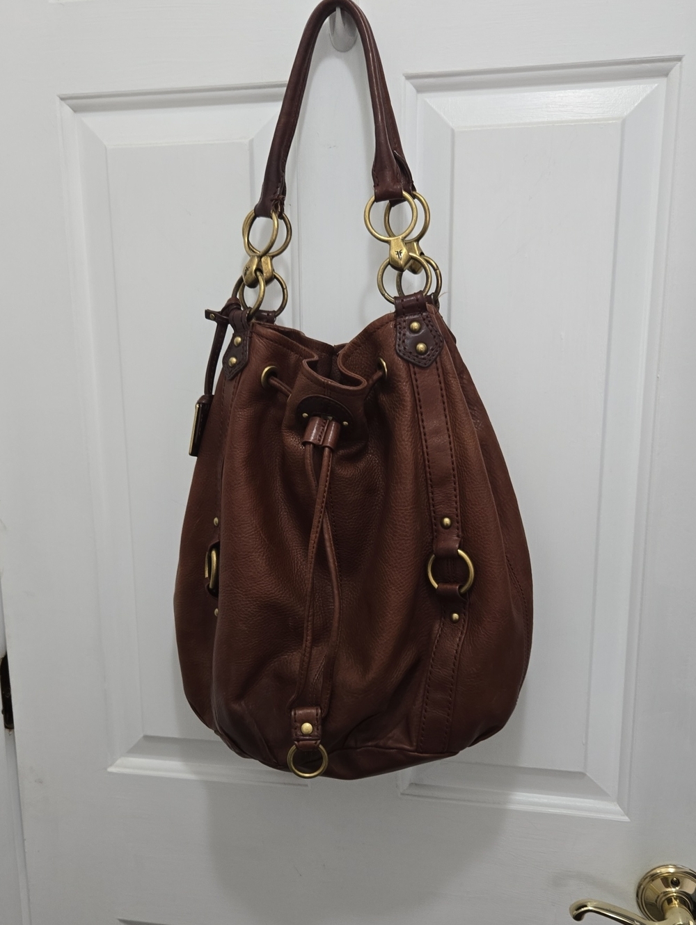 Rare Frye Leather Drawstring Hobo Bag in Brown